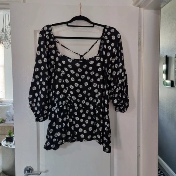 Fashionable and simple lady's top - Picture 1 of 1